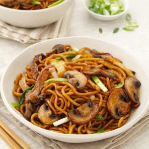 Mushroom chowmein (मशरूम चाउमीन)